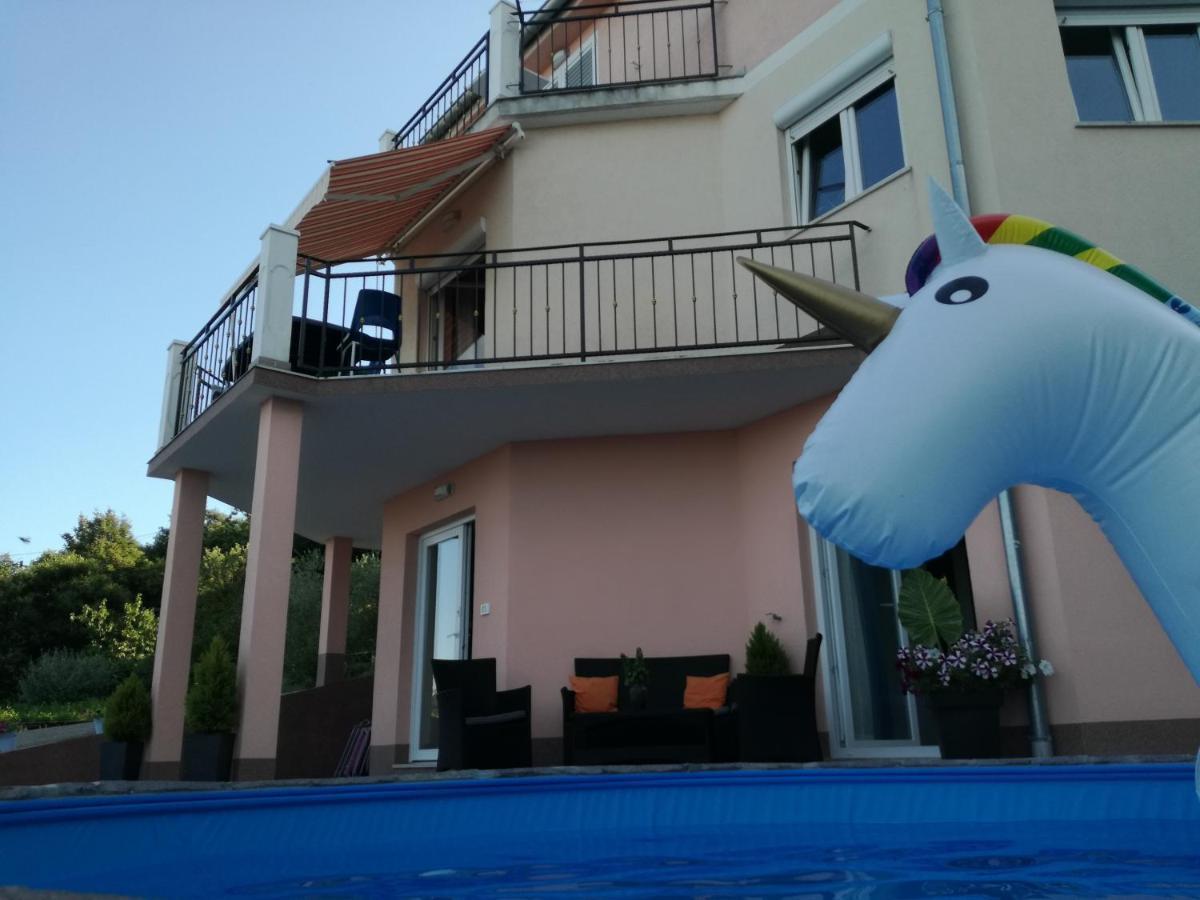 Apartman Mimi 로브란 외부 사진