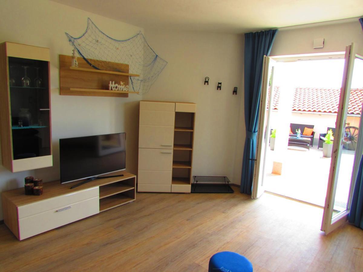 Apartman Mimi 로브란 외부 사진