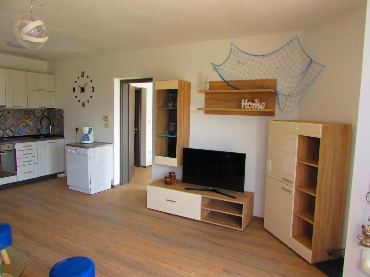 Apartman Mimi 로브란 외부 사진